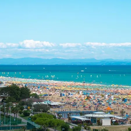 Spacious Flat On Bibione's Coast - Beahost Apartment *