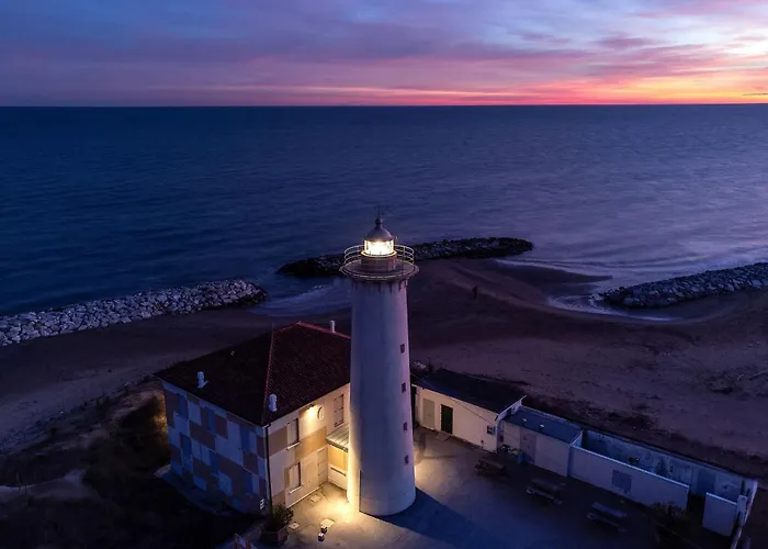 Апартаменты Your Flat Just A Short Walk From Pluto *